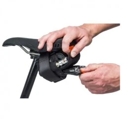 Blackburn Big Switch Wrap - Multi-Tool 7 Blackburn Big Switch Wrap - Multi-Tool -Continen Fahrrad Geschaft blackburn big switch wrap multi tool detail 4