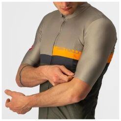 Castelli A Blocco Jersey - Radtrikot 13 Castelli A Blocco Jersey - Radtrikot -Continen Fahrrad Geschaft castelli a blocco jersey radtrikot detail 4