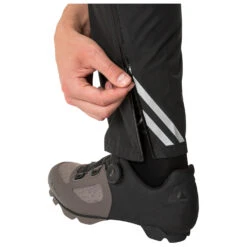 VAUDE Kuro Rain Pants - Radhose -Continen Fahrrad Geschaft vaude kuro rain pants radhose detail 4